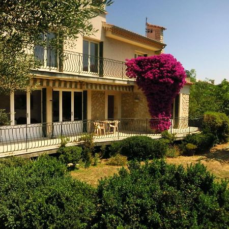 Maison Lumineuse Et Spacieuse Avec Jardin Arbore La Valette-du-Var Exterior photo