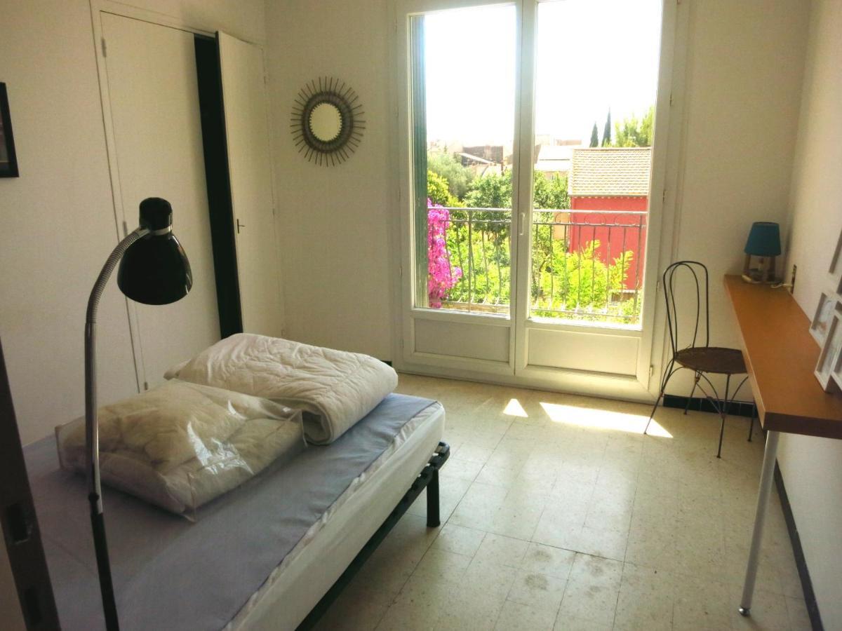 Maison Lumineuse Et Spacieuse Avec Jardin Arbore La Valette-du-Var Exterior photo