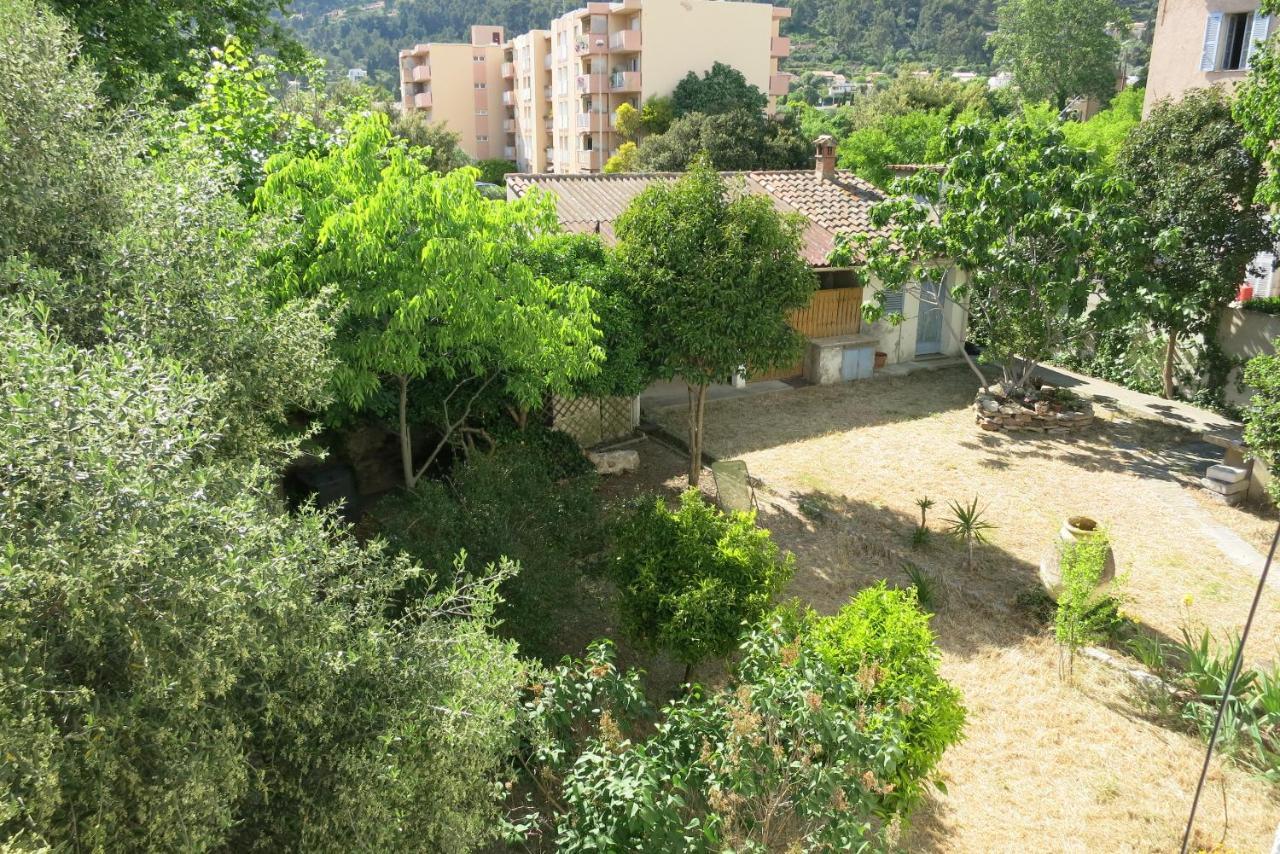 Maison Lumineuse Et Spacieuse Avec Jardin Arbore La Valette-du-Var Exterior photo